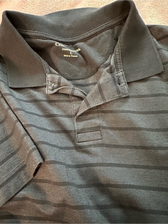croft & barrow Other - Men’s Croft  & Barrow performance polo in blue stripes, great condition, size L.